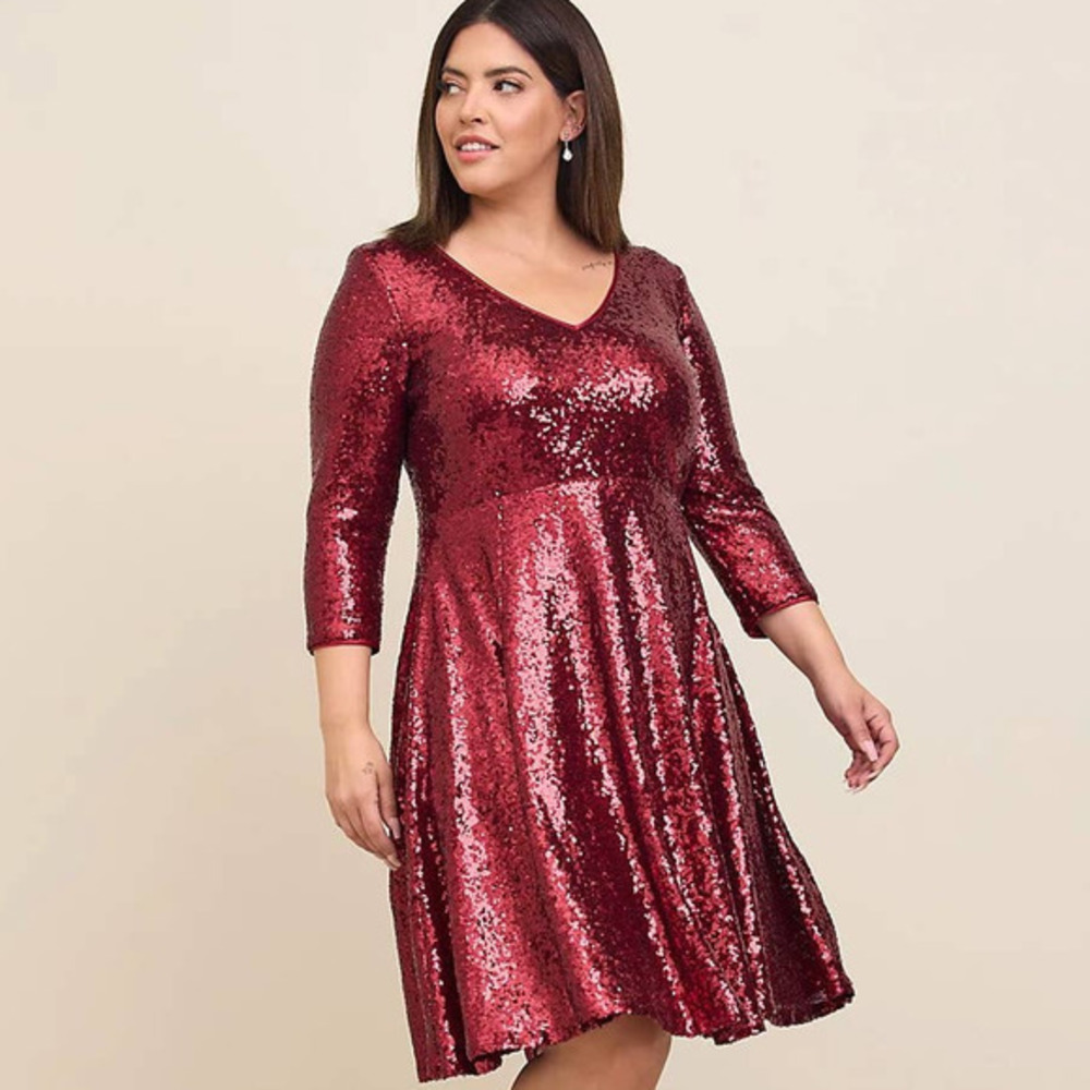 New Torrid 6 (6x‎ Size 30) Red Sequin Sparkle Cocktail Party Mini Skater Dress